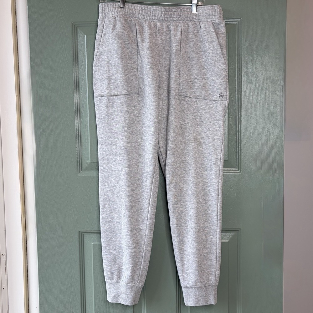 Gaiam‎ Mens Heather Gray Fleece Lined Jogger Sweatpants Large Drawstring Cuffed